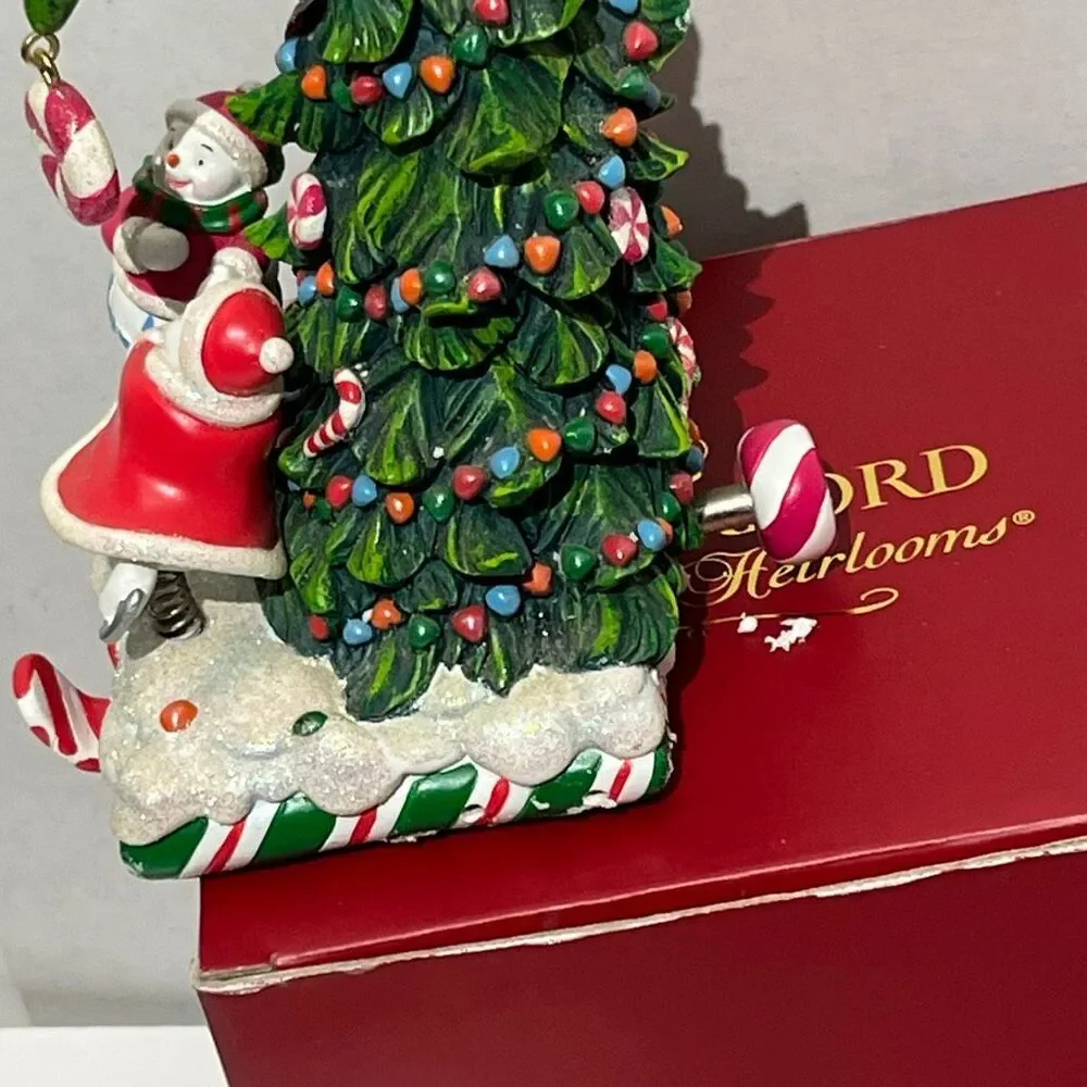 Waterford Multicolor Holiday Heirlooms Christmas Musical Tree Stocking‎ Holder